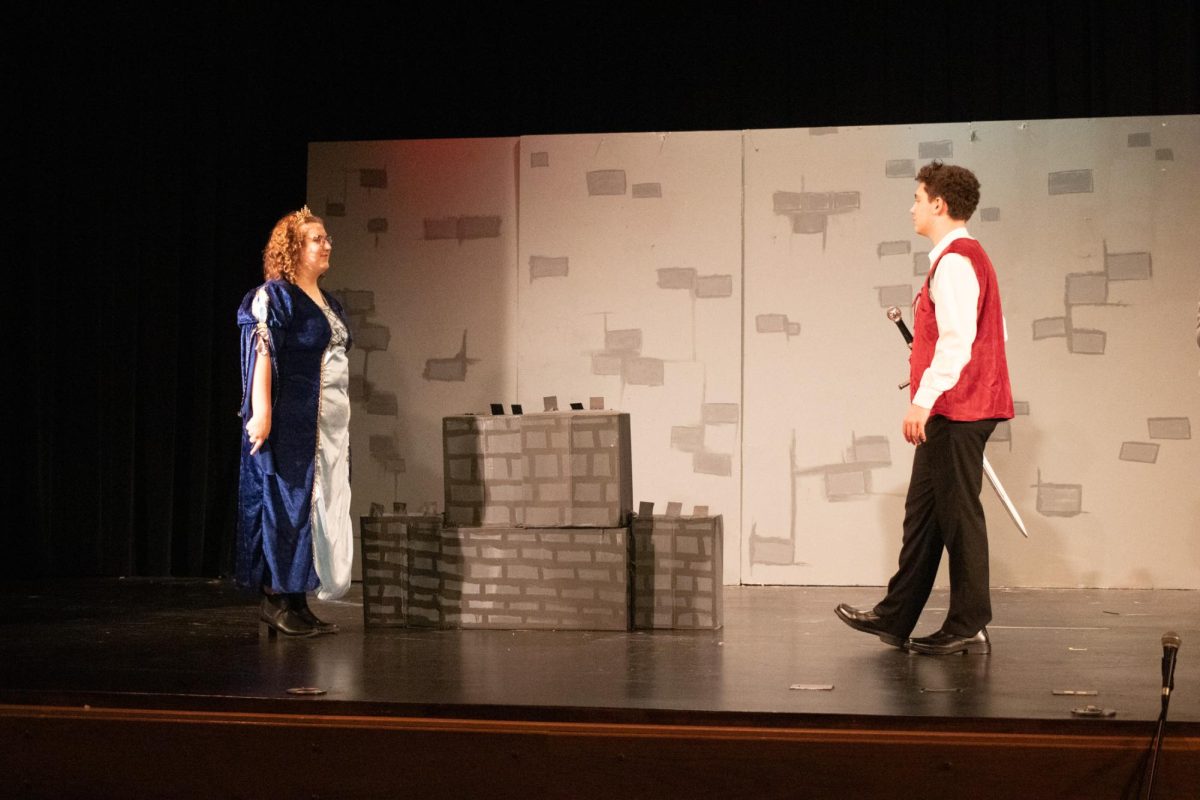 Emmalee Bahrt, Leo Gruba